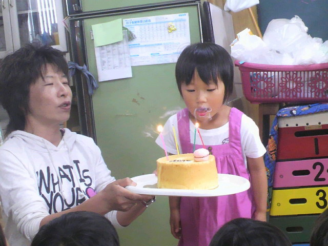 2012062710500000